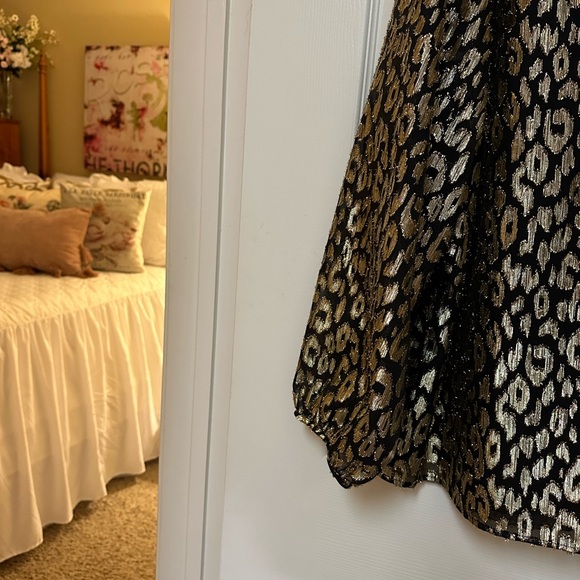 Brand new with tags, Calvin Klein after 5 blouse. Size 1X - Picture 3 of 3